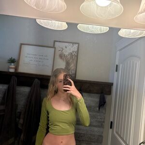 Cotton On Green Crop Top with Trendy Design